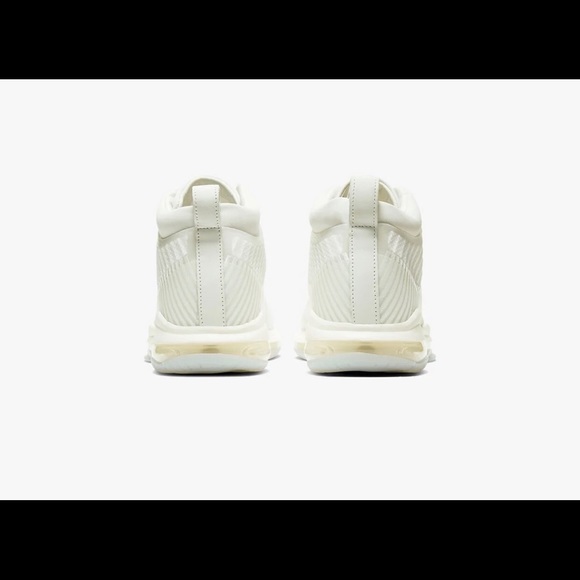 LEBRON X JE ICON QS - Picture 3 of 6